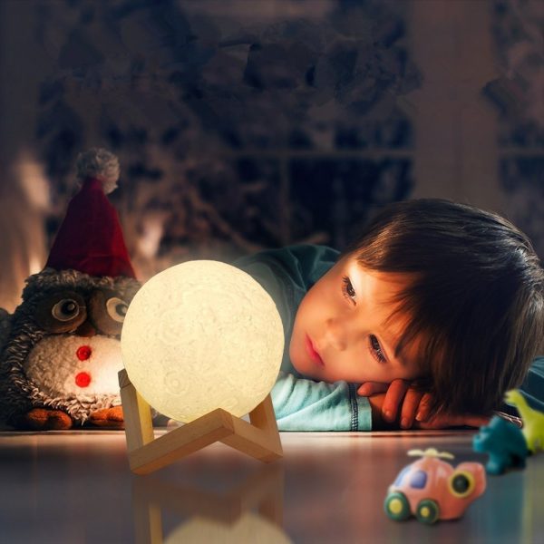 3D Mesec lampa - Topopusti
