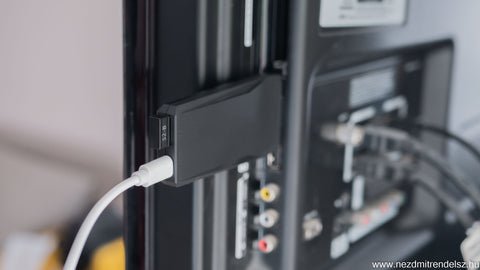 4K Ultra Gamestick Sa 2 Džojstika i 10.000 Igrica - Topopusti