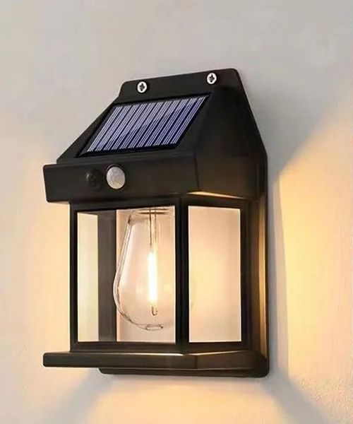 Solarna LED Zidna Lampa – Fenjer sa Senzorom Pokreta i Sijalicom | Spoljna Solar Lampica za Dvorište, Terasu i Fasadu - Topopusti